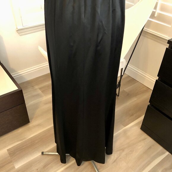 Rimini Long Luxurious Black Evening Gown Spaghetti Straps Size 8 - Picture 12 of 14